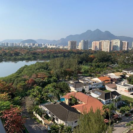 Flat Com 65 Metros; Sala; Duas Suites; Cozinha Recem-Reformado Rio de Janeiro Kültér fotó
